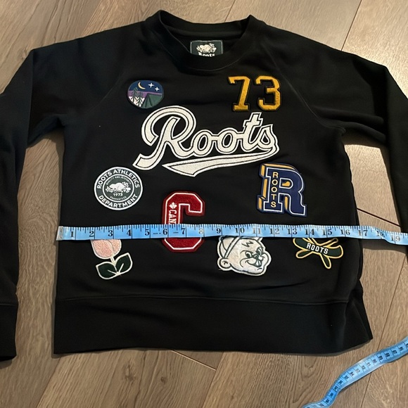 Roots Vintage Crewneck - Picture 3 of 3